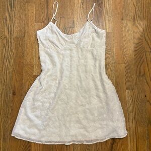 Vintage Y2K Forever 21 White Mesh Overlay Mini Dress with Sweetheart Neckline